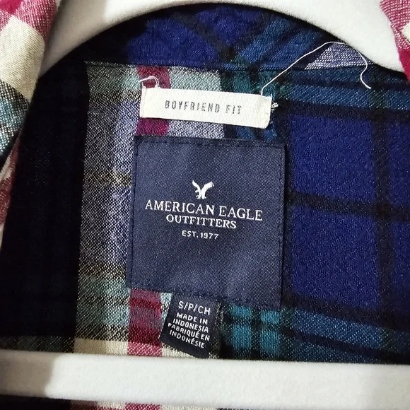 AEO Boyfriend Fit Button Down Flannel - Size SP - Picture 8 of 10